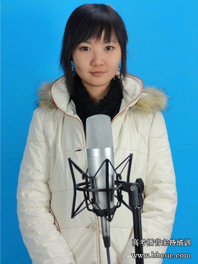 播音班学员董明雪